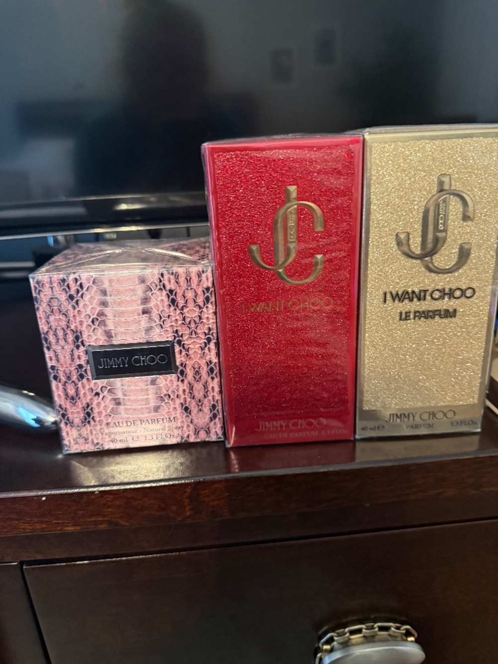 Assortment of Perfume - Picture 3 of 8